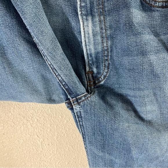 REFORMATION High and Skinny Jeans in Rhine - Picture 11 of 16